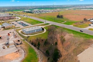 Woodway, TX Light Distribution - 7461 Bagby Ave