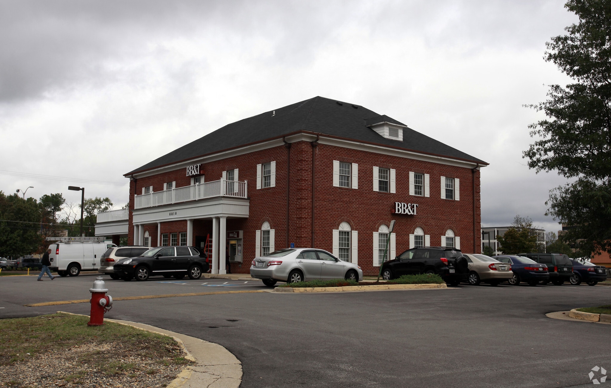 6810 Commerce St, Springfield, VA for Sale