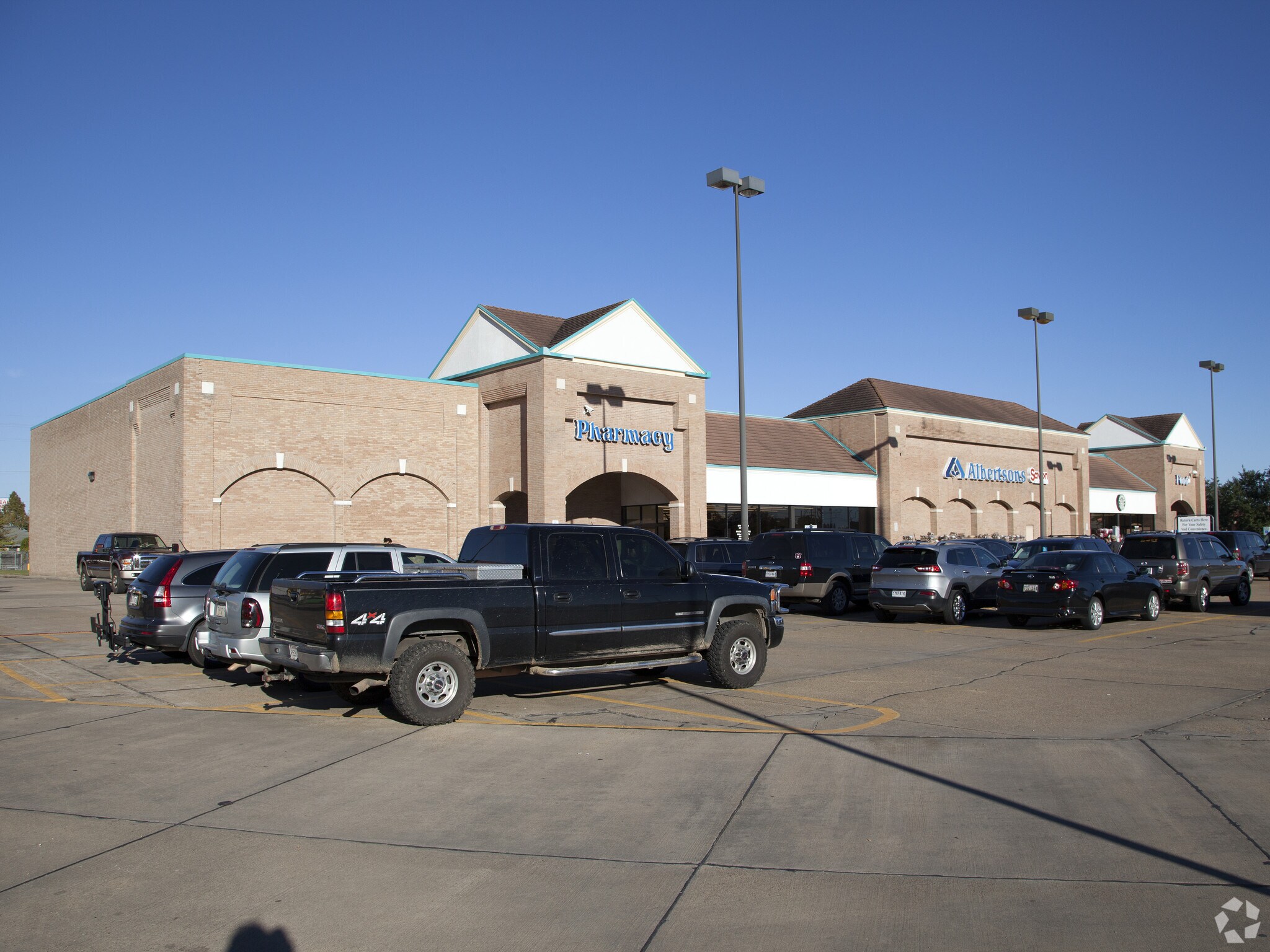 2265 S Macarthur Dr, Alexandria, LA for Sale