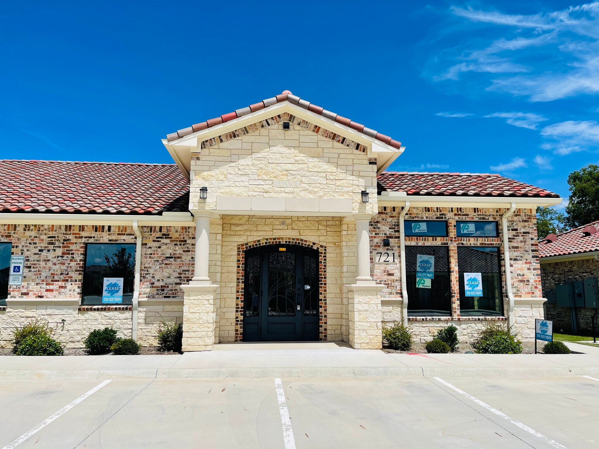 4957 Golden Triangle Blvd, Fort Worth, TX for Rent