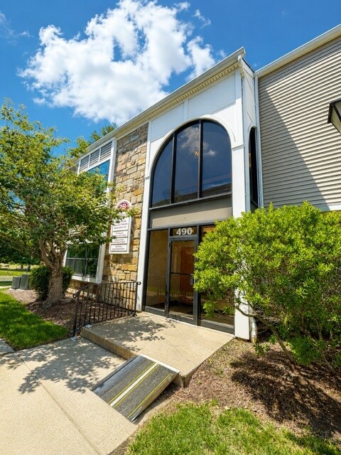 490 Schooleys Mountain Rd, Hackettstown, NJ for Sale