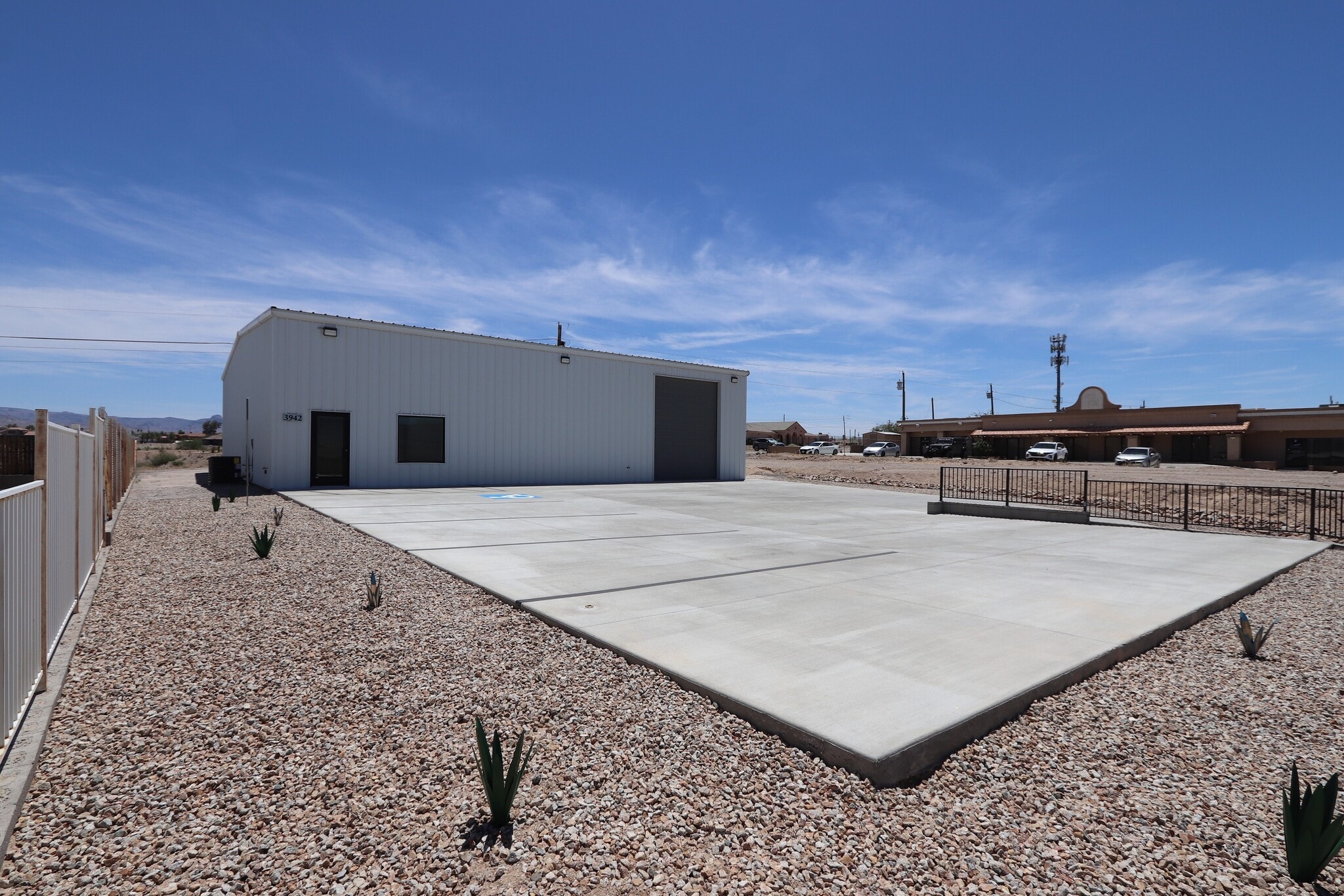 3942 Frontage rd, Bullhead City, AZ for Sale