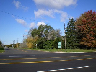 37341-37361 Groesbeck Hwy  