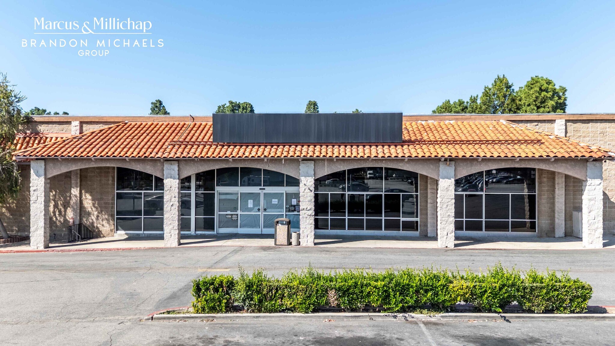 2695 Cochran St, Simi Valley, CA for Sale