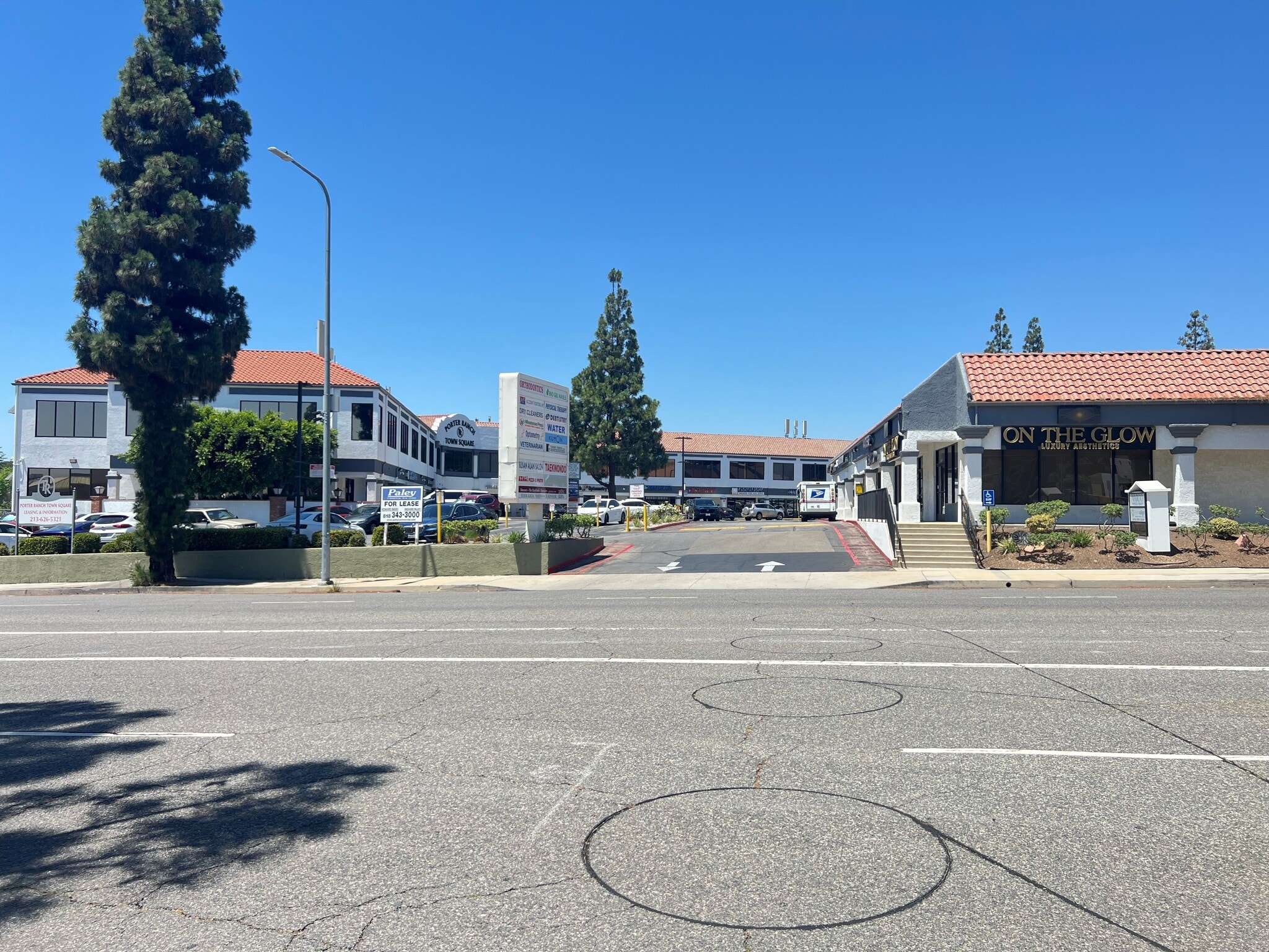 19450 Rinaldi St, Northridge, CA for Rent