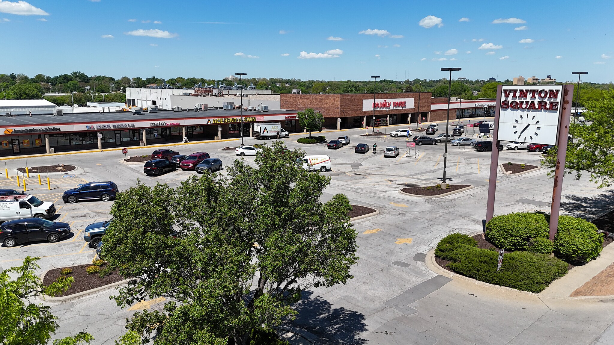 3002-3026 S 24th St, Omaha, NE for Rent