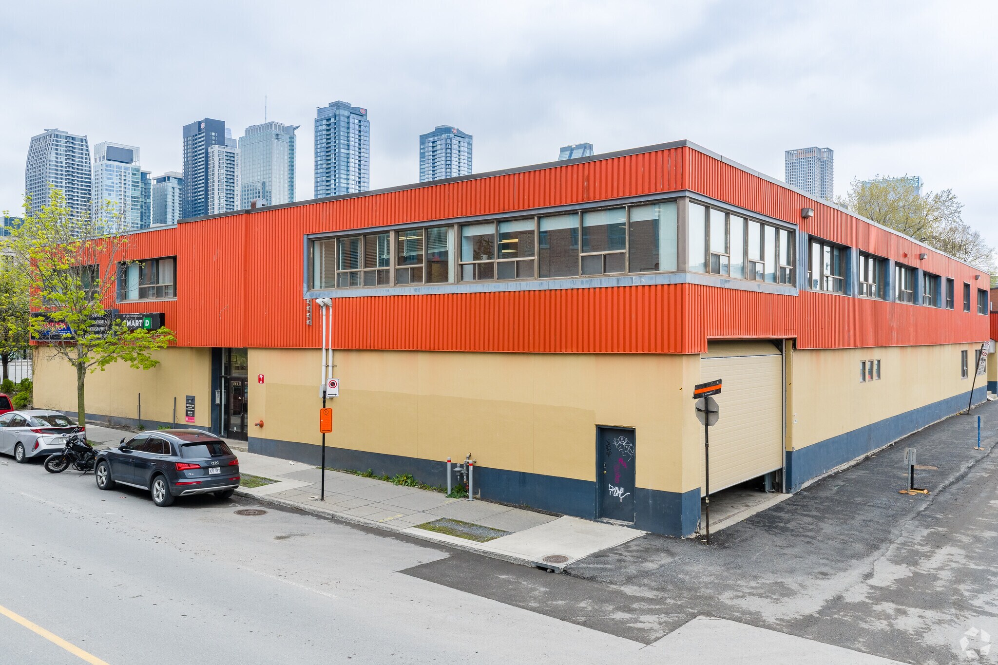425 Rue Guy, Montréal, QC for Rent