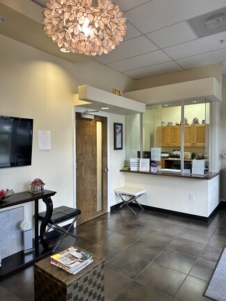 Jupiter, FL Medical - 1232 W Indiantown Rd