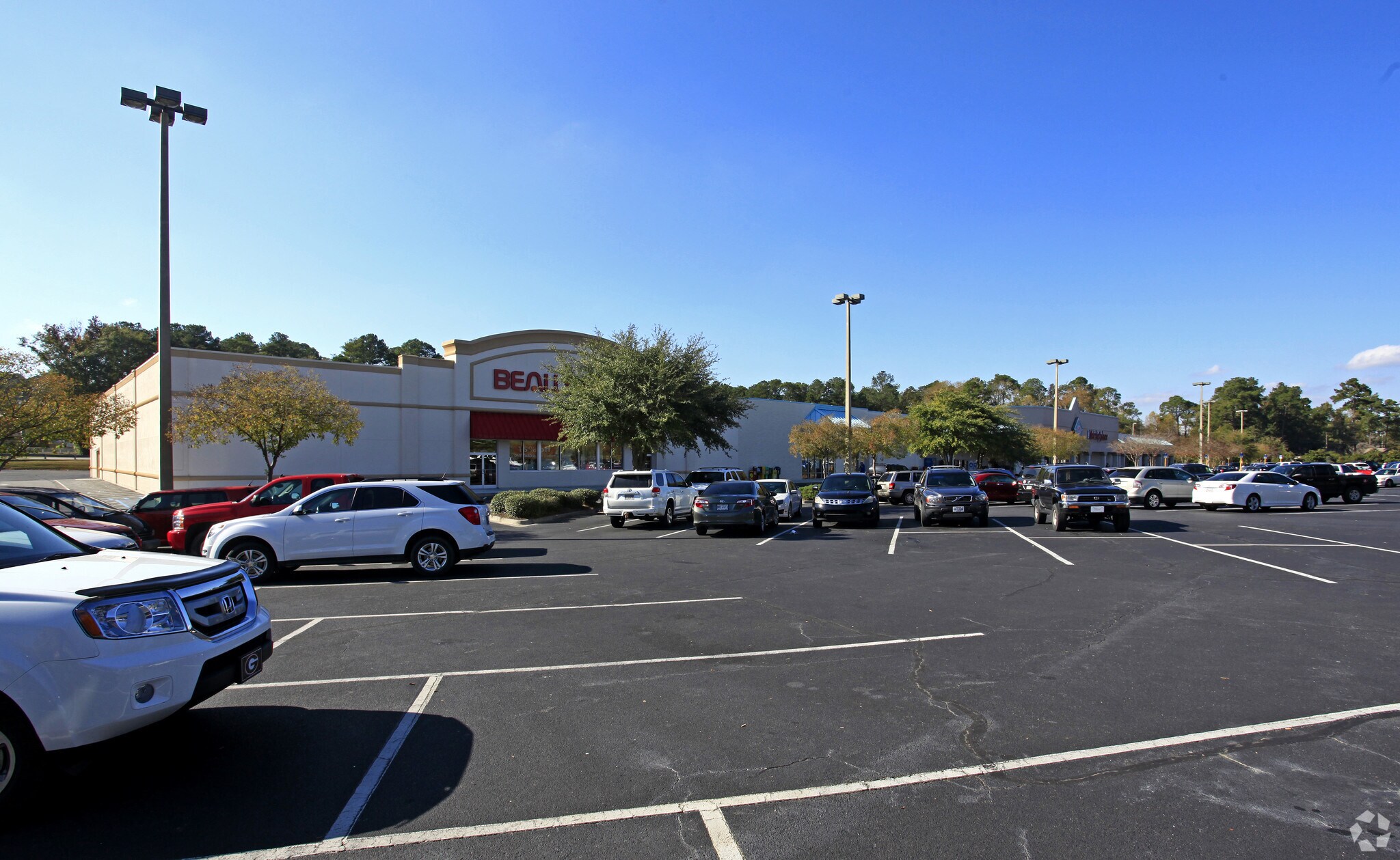 3200 N Ashley St, Valdosta, GA for Rent
