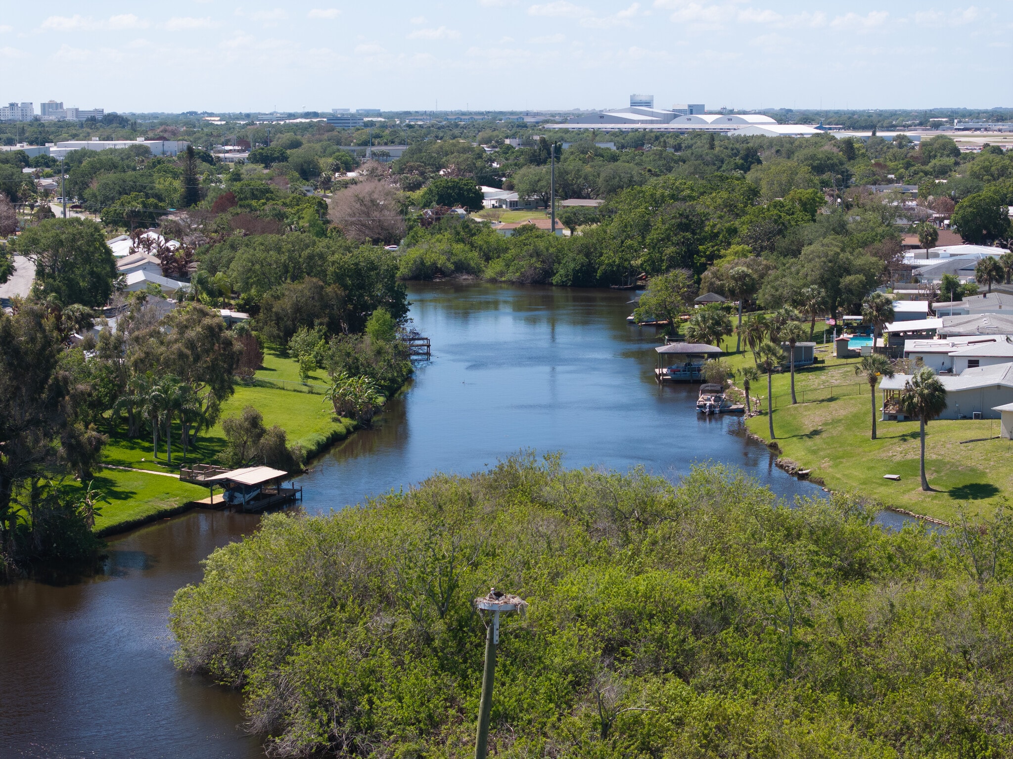 589 Hillside Ct, Melbourne, FL for Sale