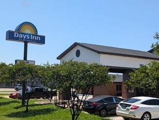 Lake Village, AR Hospitality - 912 US Highway 65/82 South