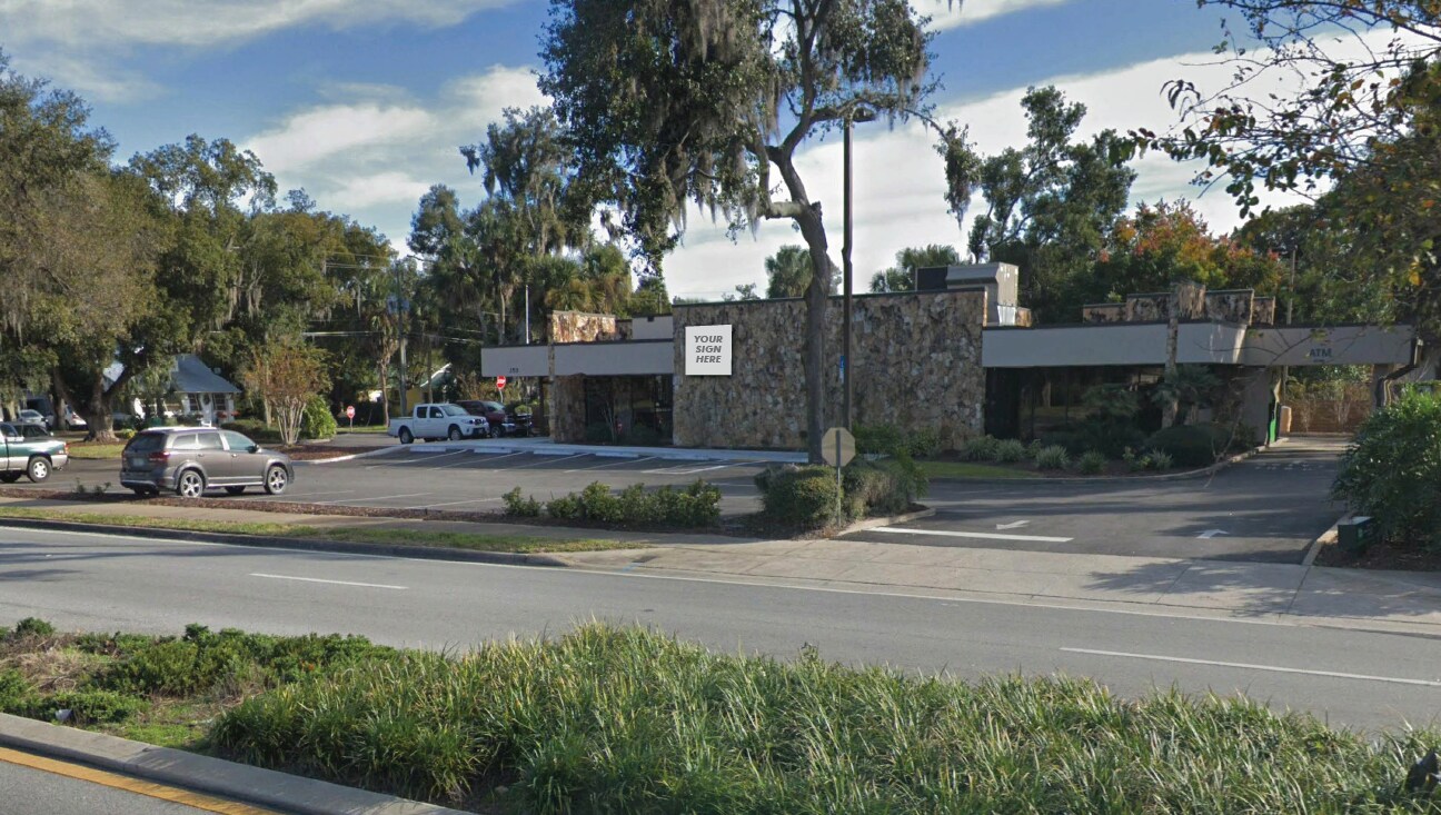 350 N Summit St, Crescent City, FL for Sale