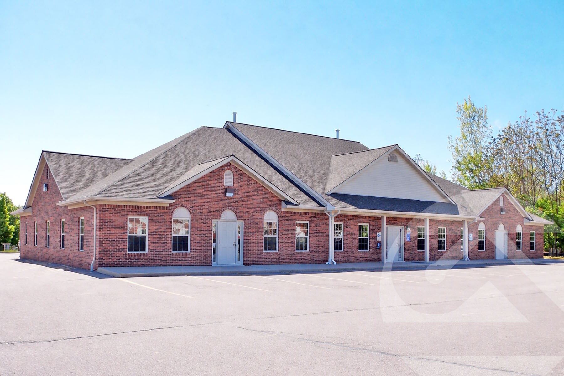 23521-23537 Telegraph Rd, Brownstown, MI for Sale