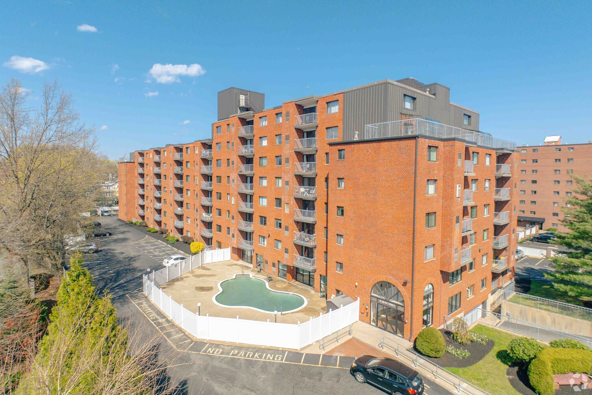 8 9th St, Medford, MA for Sale