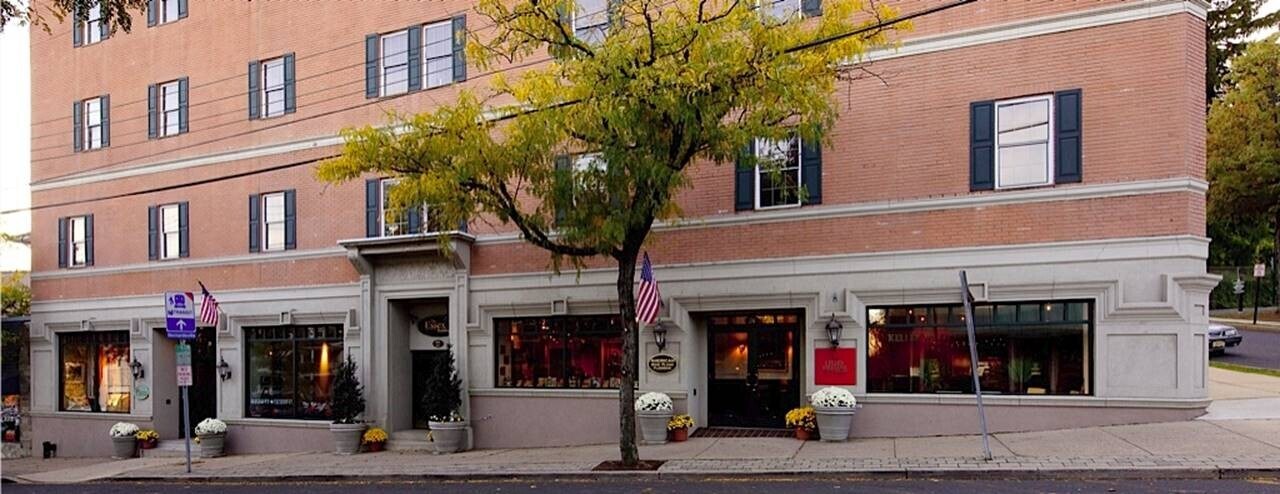 4 Essex Ave, Bernardsville, NJ for Rent