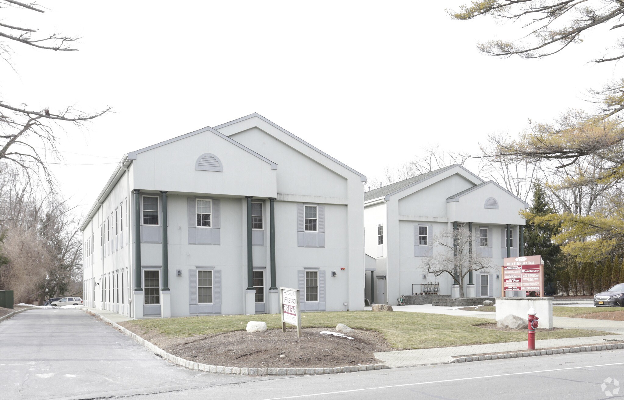 275 N Middletown Rd, Pearl River, NY for Rent