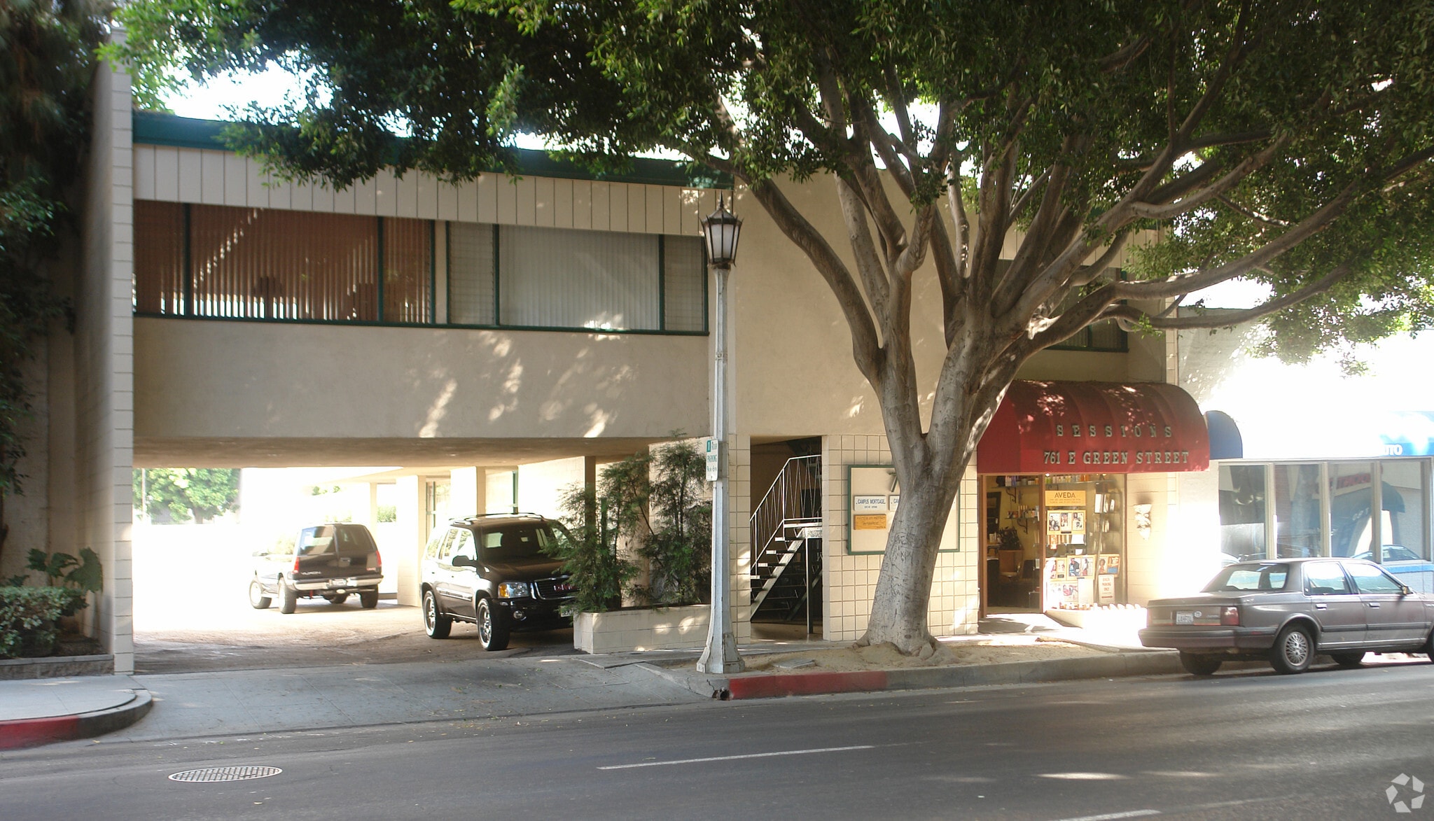 761 E Green St, Pasadena, CA for Rent