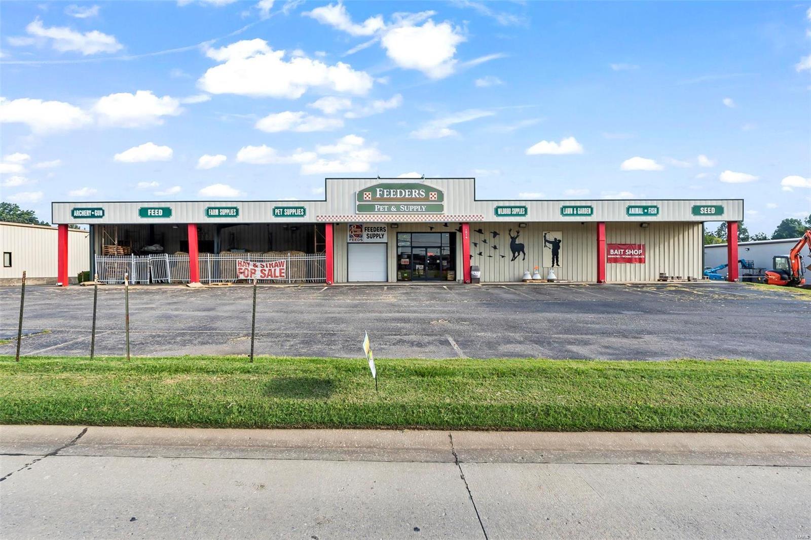 1014 Linn St, Sikeston, MO for Sale