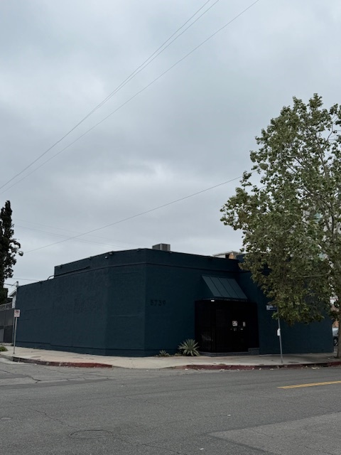 5739 Tujunga Ave, North Hollywood, CA for Sale