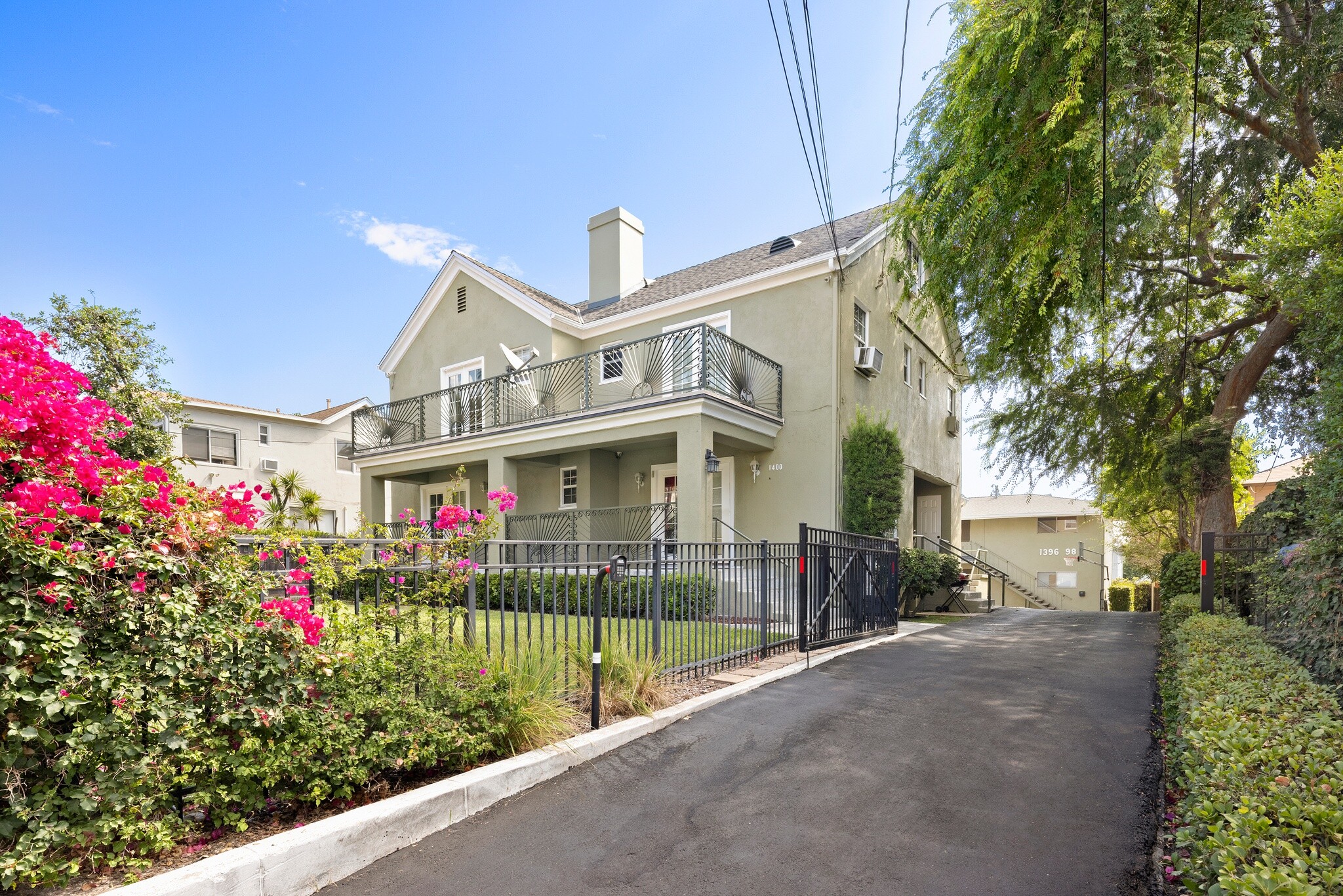1400 N Garfield Ave, Pasadena, CA for Sale