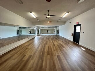 Tarpon Springs, FL Office/Retail, Flex - 1888 S Pinellas Ave