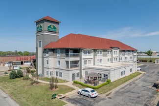 Tulsa, OK Hospitality - 23 N 67th East Ave
