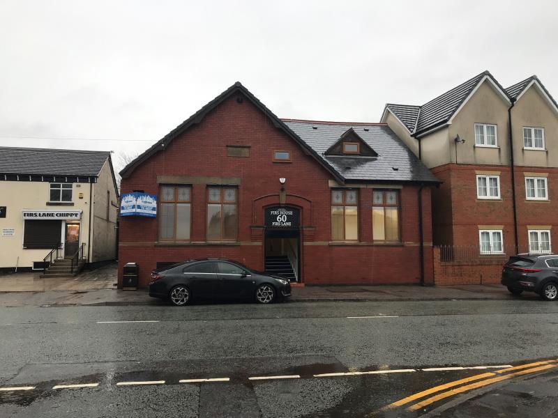 60 Firs Ln, Leigh, LAN for Rent