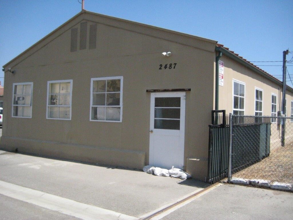 2487-2489 Alvarado St, Oxnard, CA for Rent