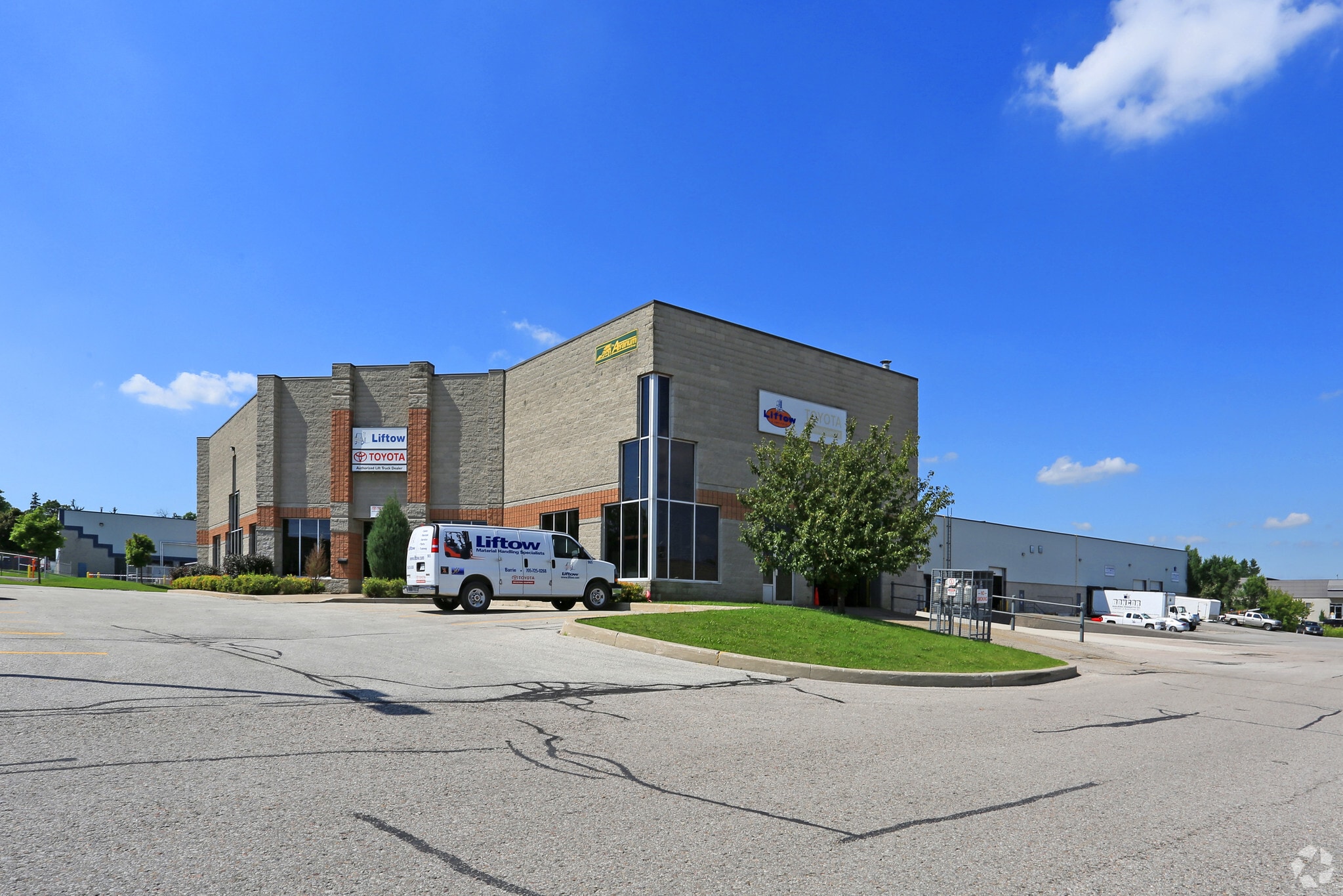 18 Mollard Ct, Barrie, ON for Rent