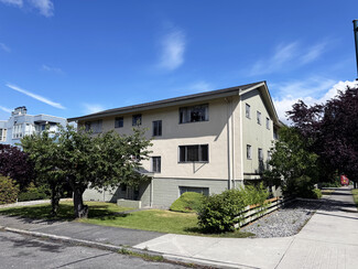 Vancouver, BC Apartments - 315 Nanaimo St N