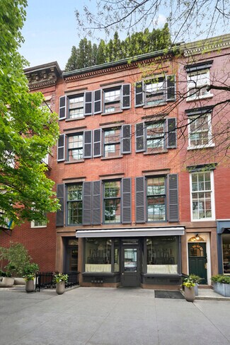 New York, NY Storefront Retail/Residential - 430 Hudson St