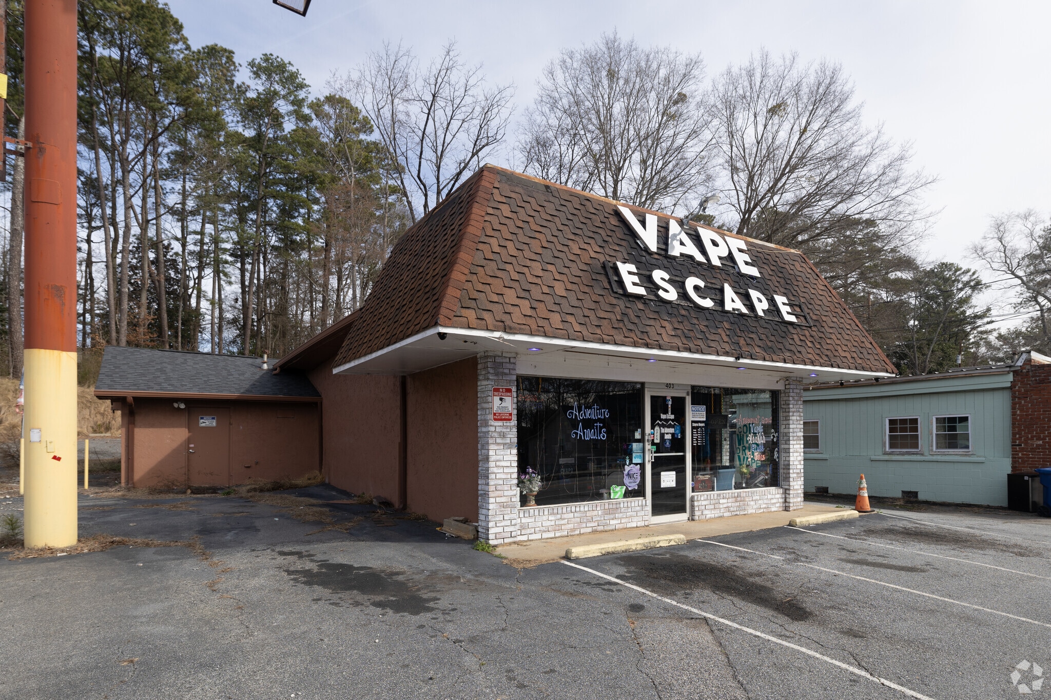 403 W Memorial Dr, Dallas, GA for Sale
