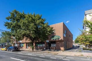 2285 MASSACHUSETTS AVE