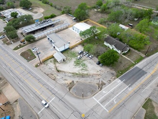 Yoakum, TX Office - 702 US Highway 77A S