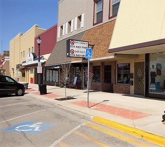 Monticello, IN Storefront Retail/Residential - 107 N Main St