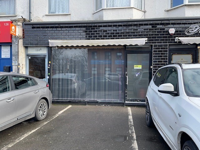 122-124 North St, Romford, LND for Rent
