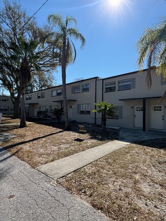 Largo, FL Apartments - 11916-11982 133rd Ave
