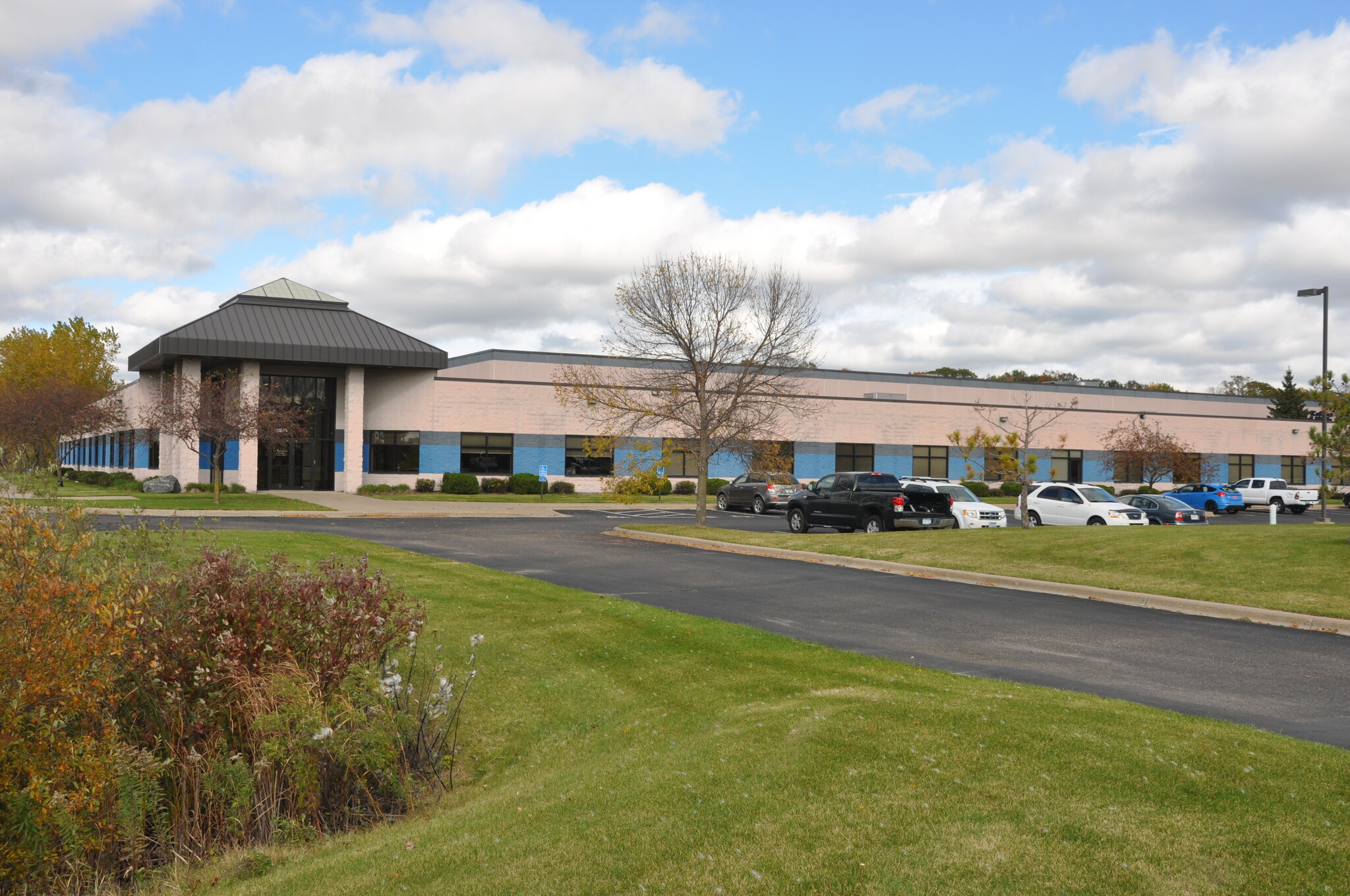 12070 43rd St NE, Saint Michael, MN for Rent