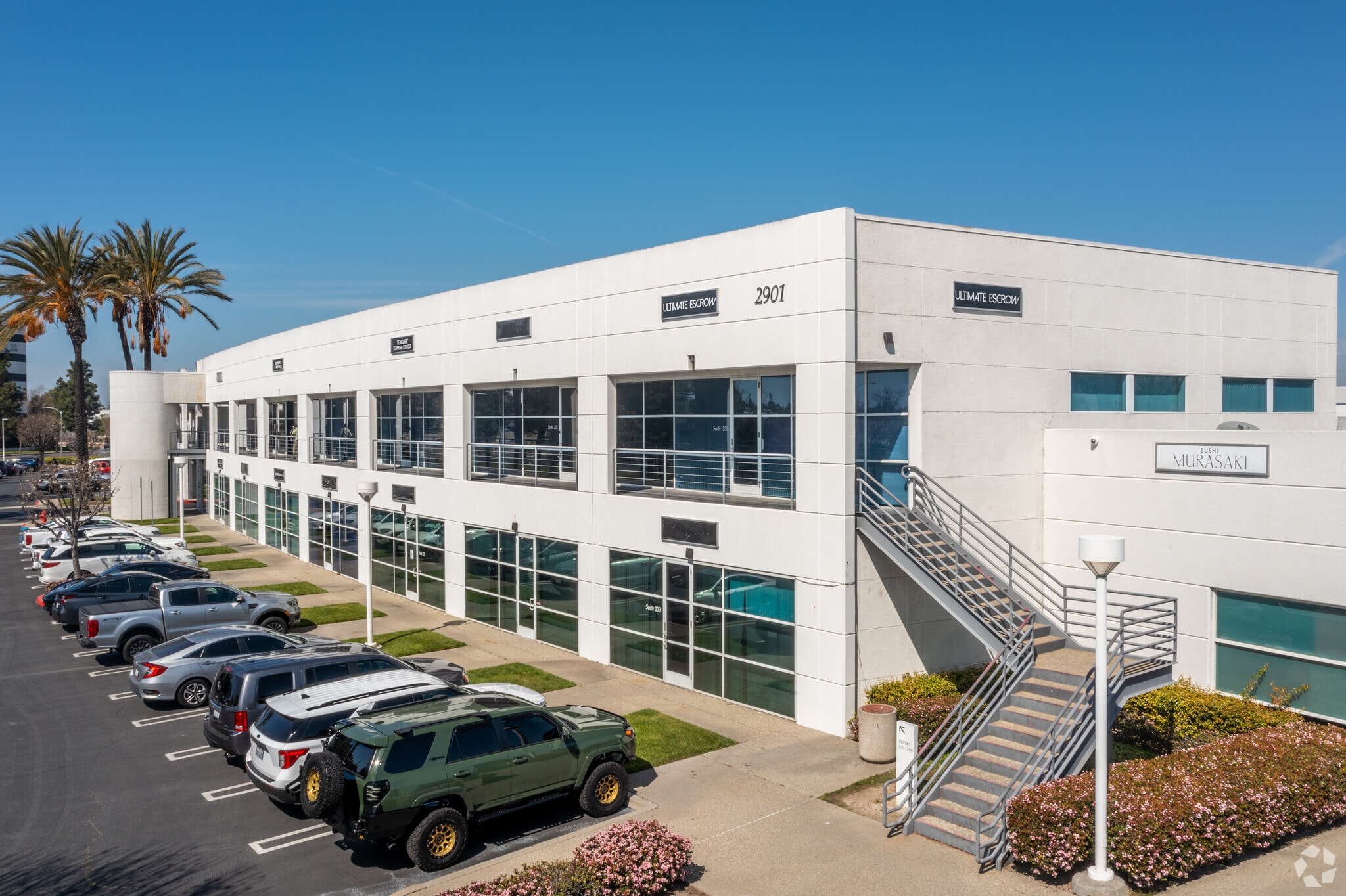 2901 W MacArthur Blvd Santa Ana, CA 92704 Office Property for Sale on