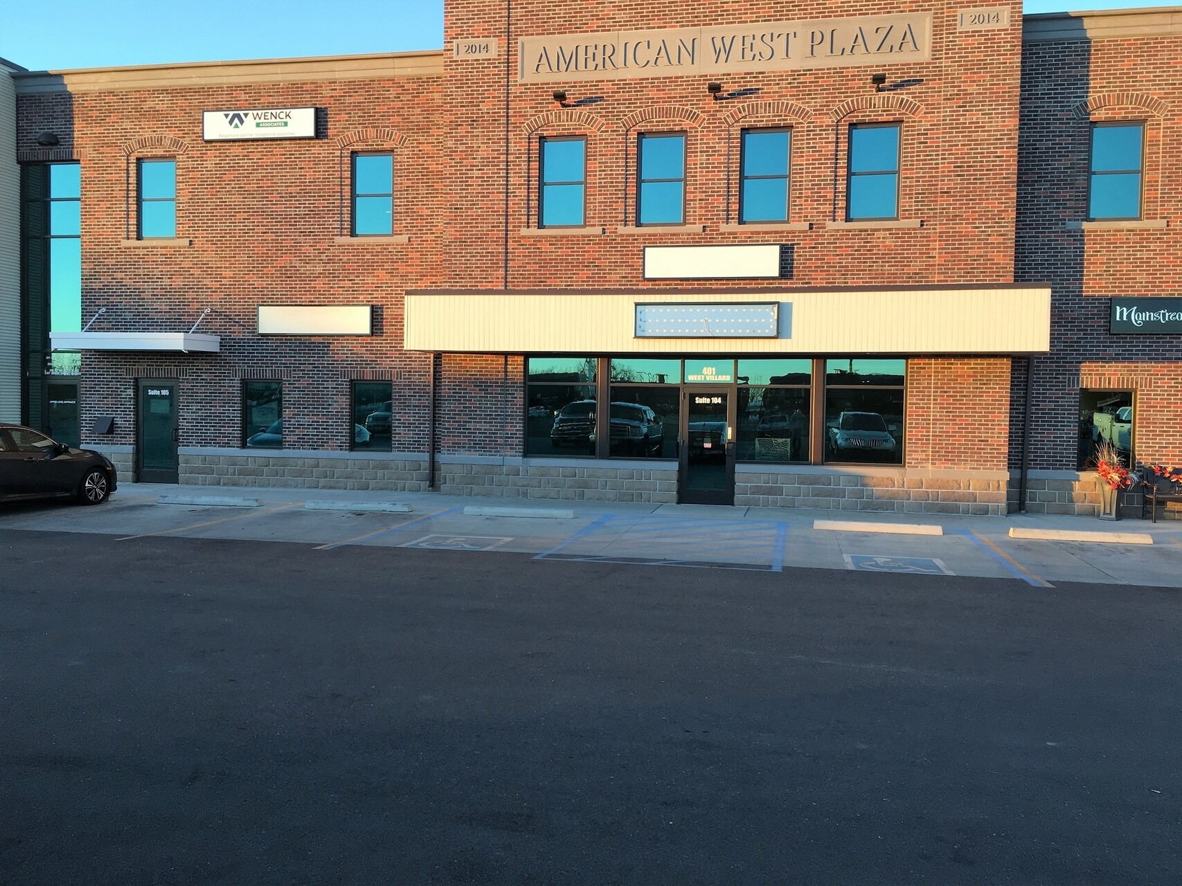 401 W Villard St Dickinson, ND 58601 Retail Property for Lease on
