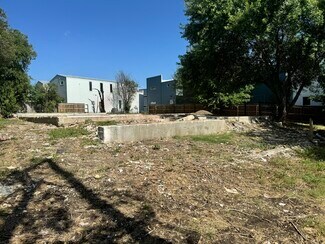 San Antonio, TX Commercial Land - 127 Cloudhaven Dr