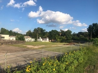 Houston, TX Commercial Land - 4439 Pinemont Dr