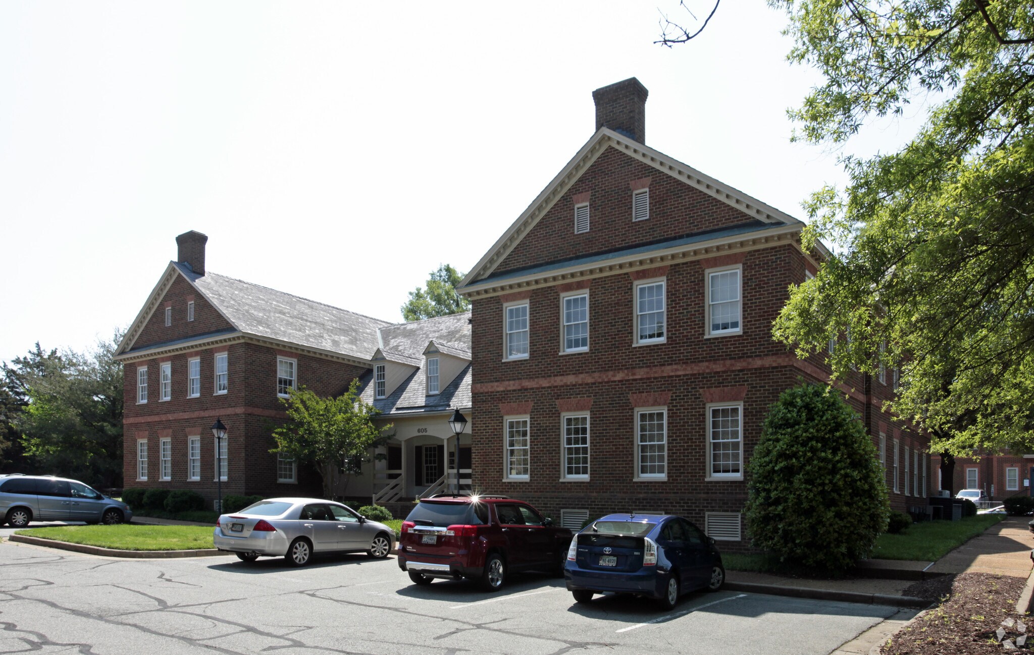 605 N Courthouse Rd Richmond, VA 23236 Office Property for Sale on