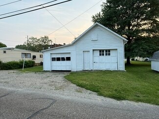 Gnadenhutten, OH Retail - 111 E Main St