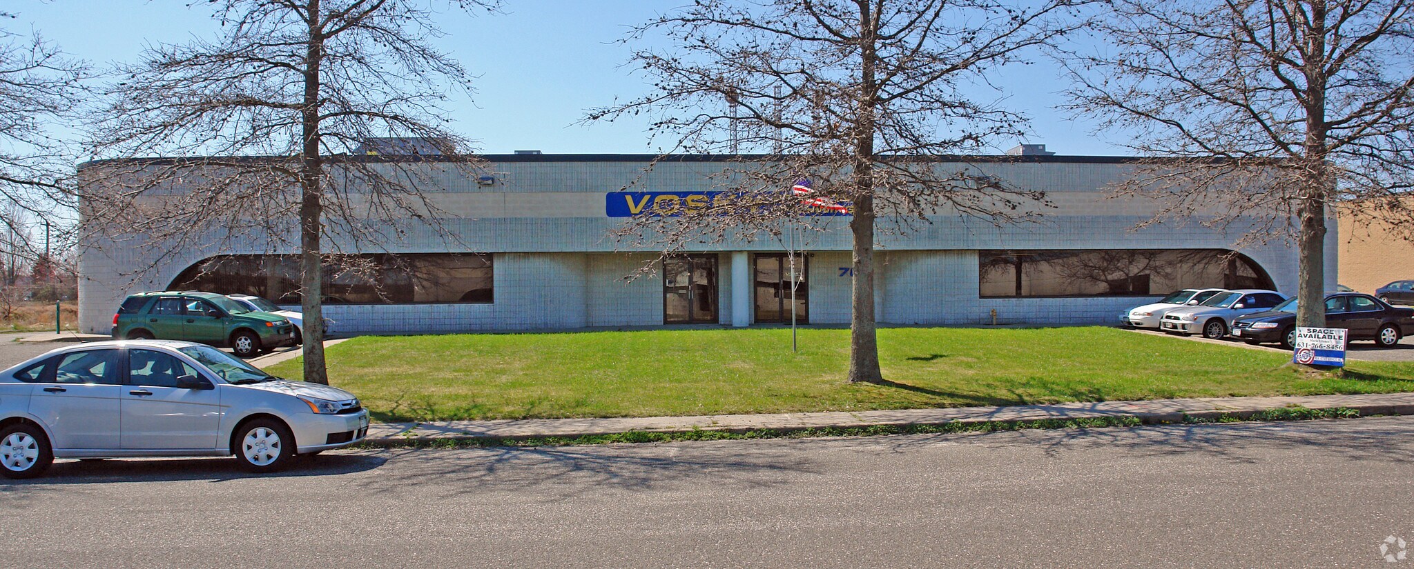 70 Air Park Dr Ronkonkoma, NY 11779 Industrial Property for Sale on