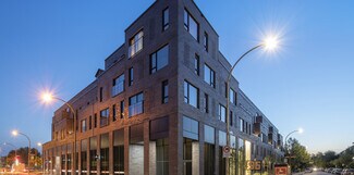 Montréal, QC Retail - 495 Av Beaumont