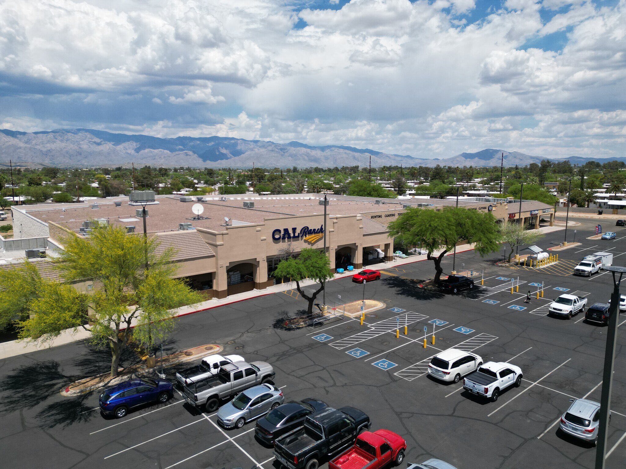 6363-6383 E 22nd St, Tucson, AZ for Rent