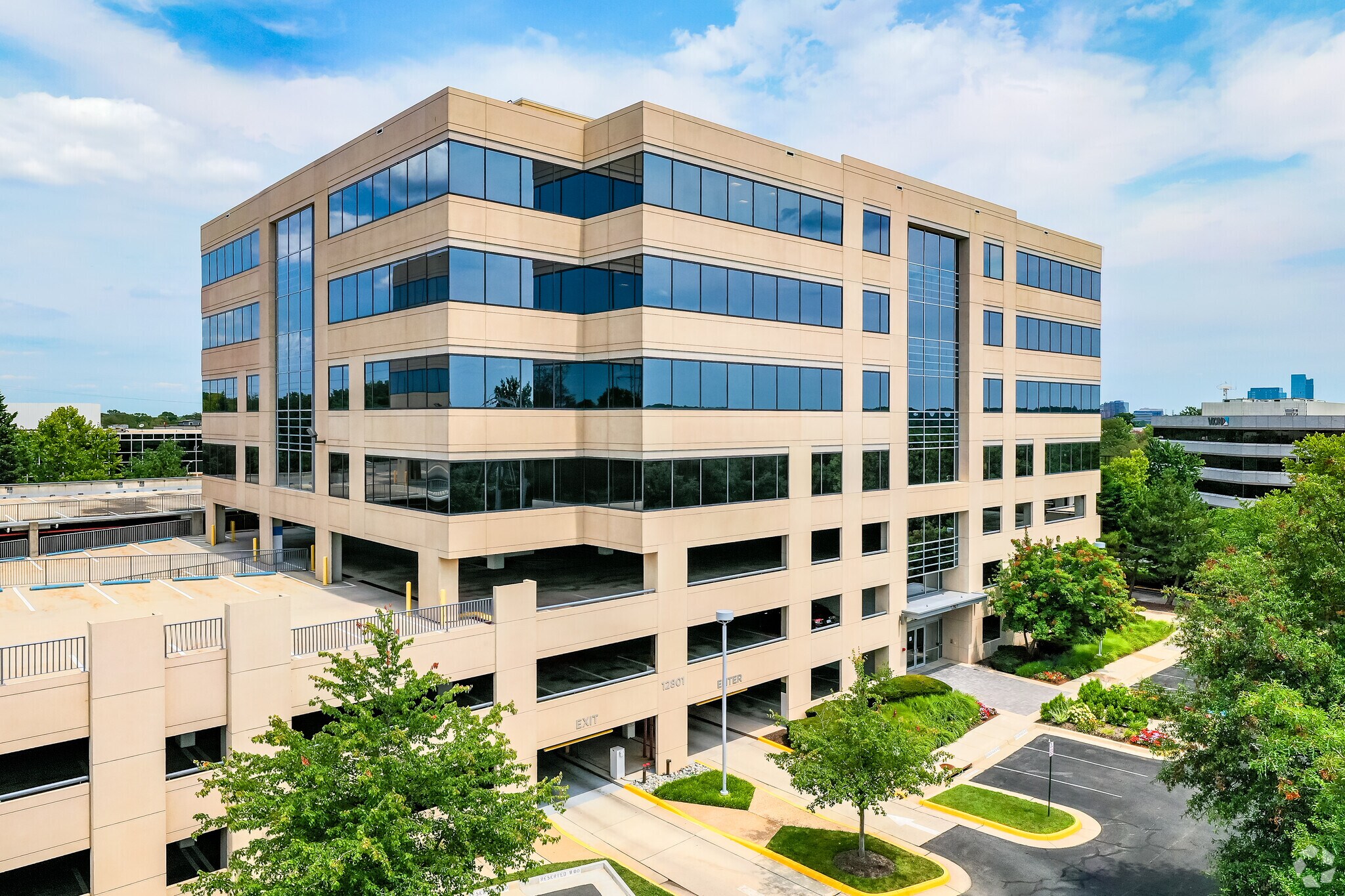 12801 Worldgate Dr, Herndon, VA for Rent