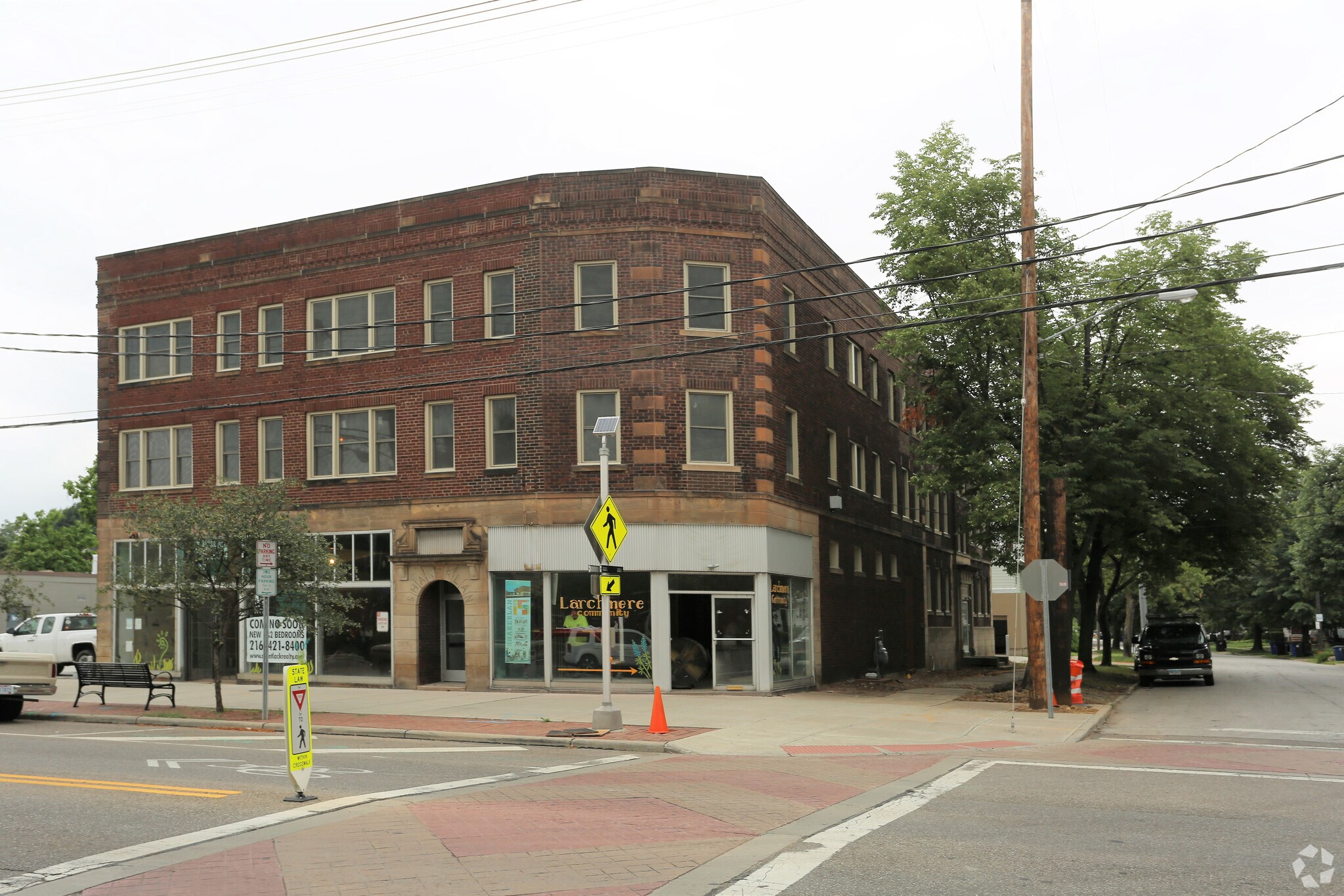 12635 Larchmere Blvd, Cleveland, OH for Rent