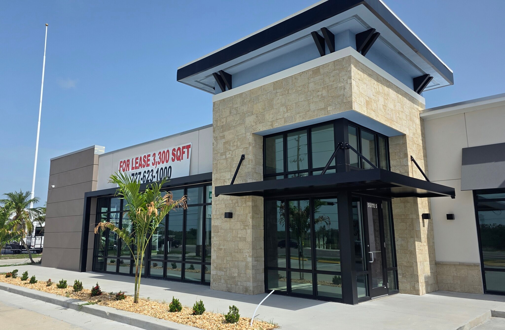 8100 Park Blvd N, Pinellas Park, FL for Rent
